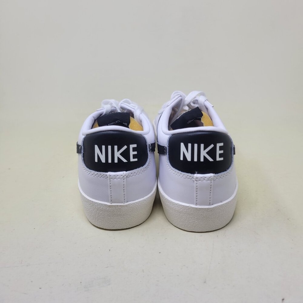 Nike Blazer Low '77 Vintage Size 11 White Black Grey DC4769-102 Unisex - Picture 3 of 9